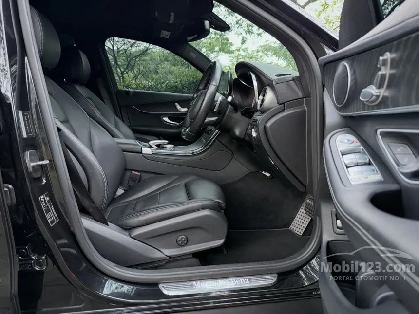 2017 Mercedes-Benz GLC200 AMG SUV