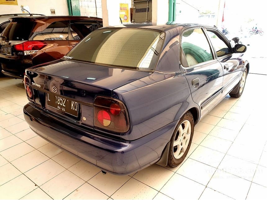 Suzuki baleno 2001