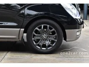 2015 Hyundai H-1 2.5 Maesto Deluxe Van