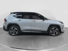 2023 Toyota Yaris Cross 1.5 S HV (2 Tone) SUV