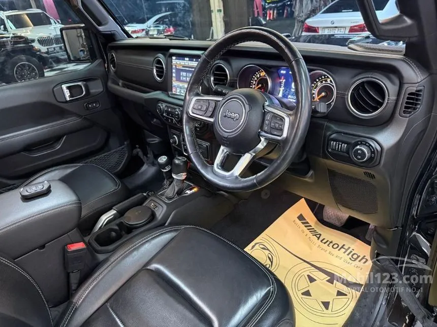 2021 Jeep Wrangler Sahara Unlimited 4 Door SUV