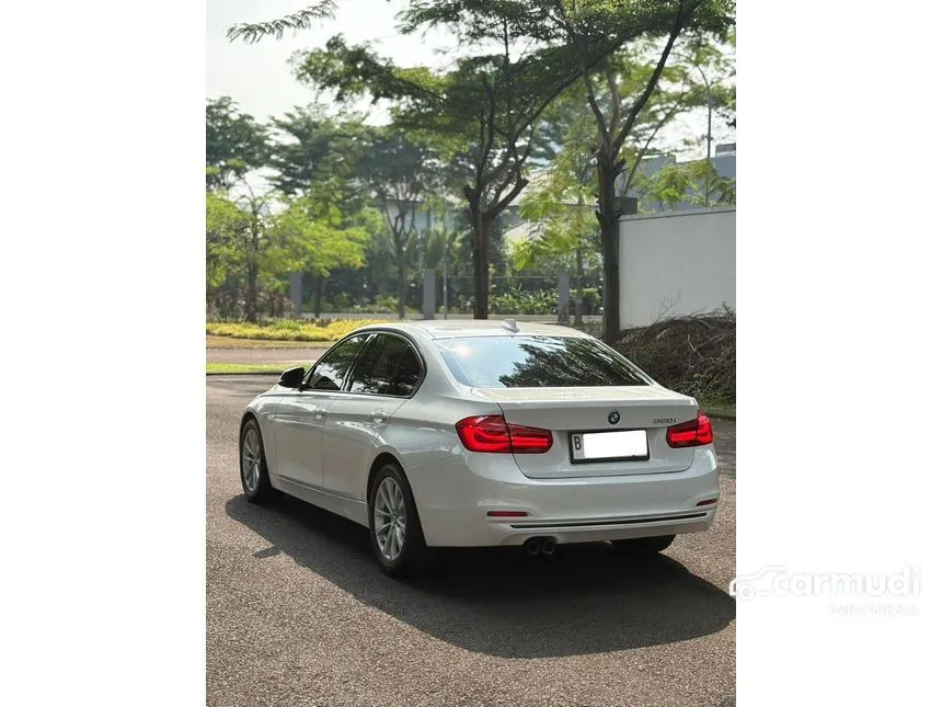 2017 BMW 320i Sport Sedan