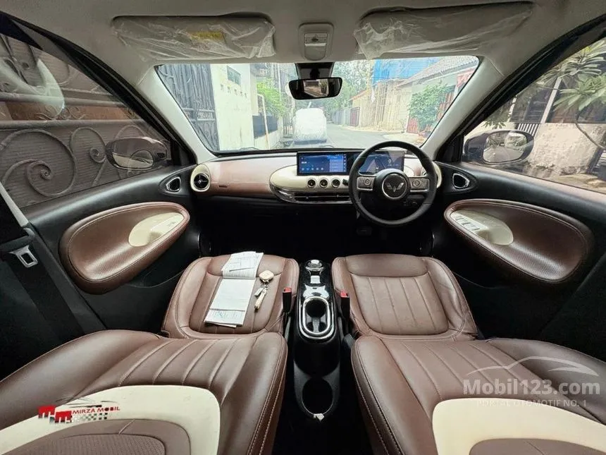 2024 Wuling Binguo EV 410 Premium Range AC/DC Hatchback