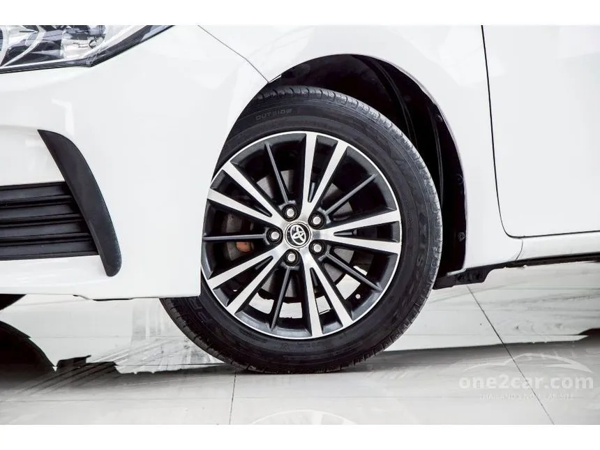 2018 Toyota Corolla Altis E Sedan