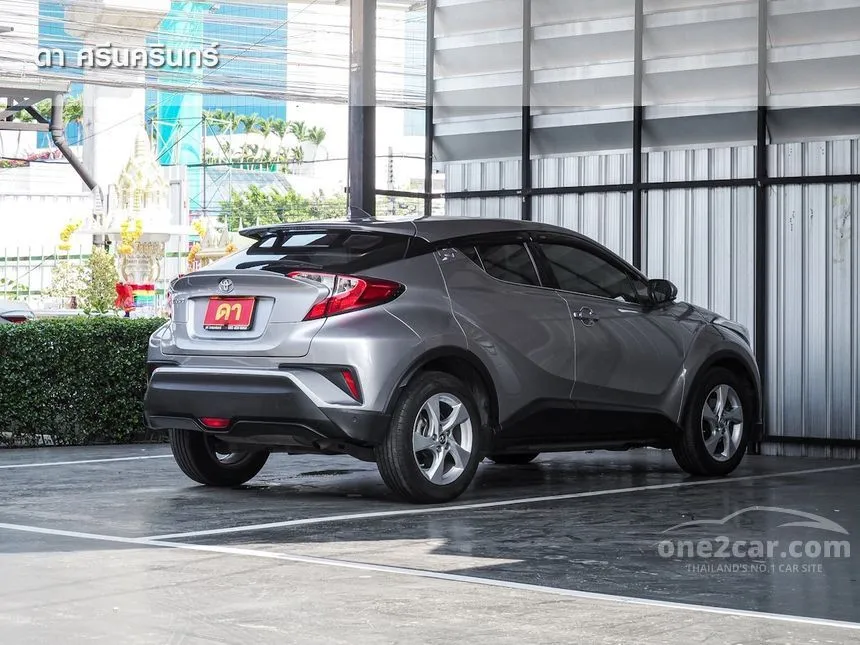 2019 Toyota C-HR Mid SUV