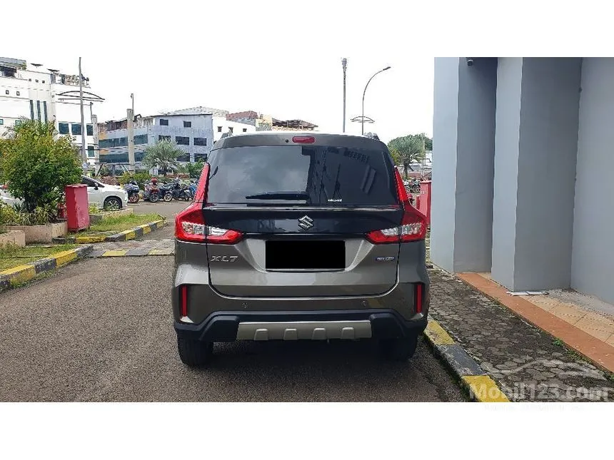 2024 Suzuki XL7 Beta Hybrid SUV