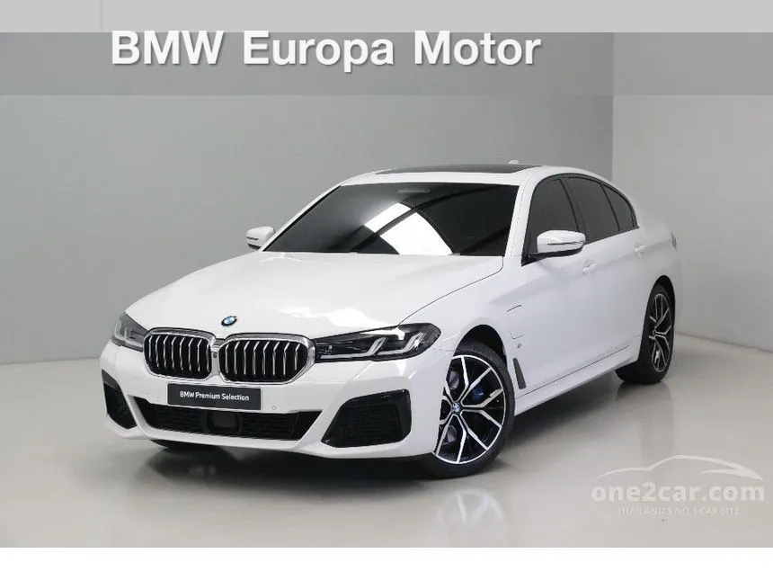 2021 BMW 530e M Sport Sedan