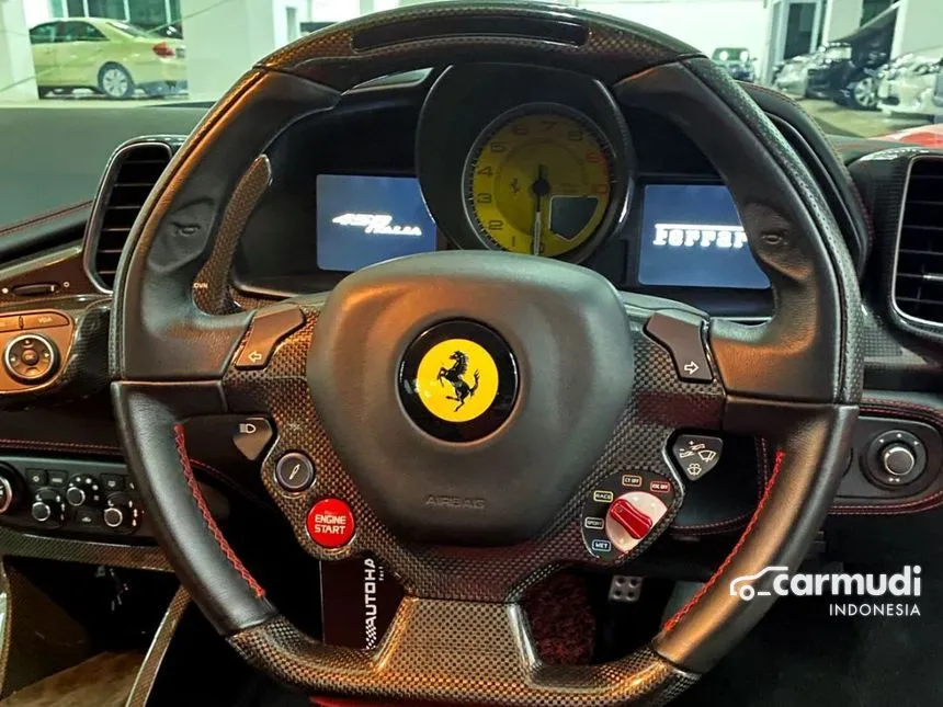 2013 Ferrari 458 Italia Coupe