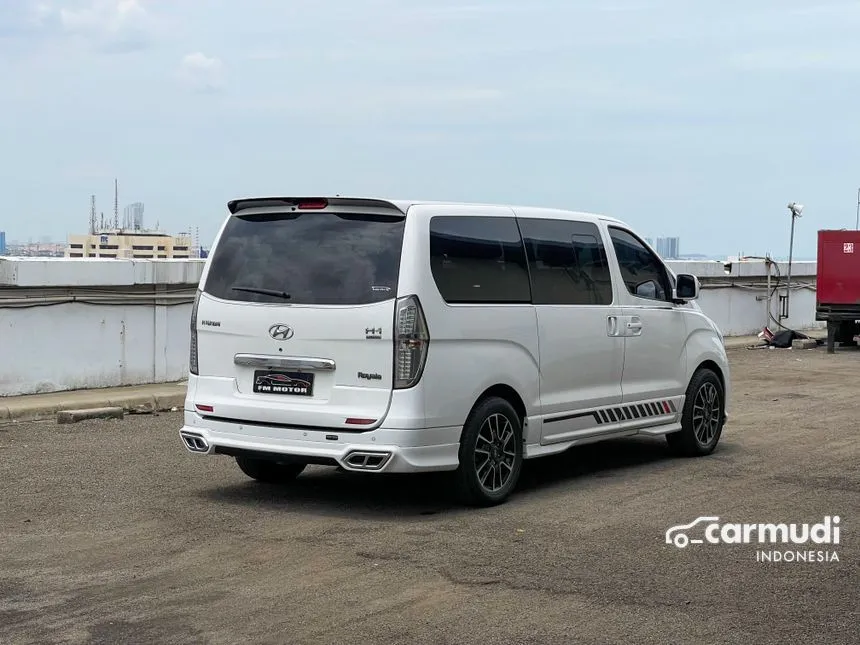 2018 Hyundai H-1 Royale MPV