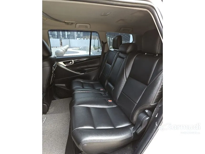 2017 Toyota Kijang Innova V MPV