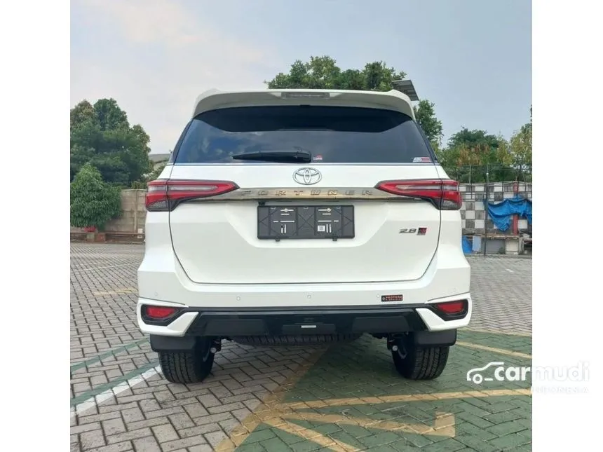 2023 Toyota Fortuner GR Sport SUV