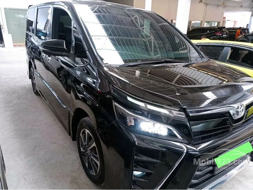 2019 Toyota Voxy Wagon