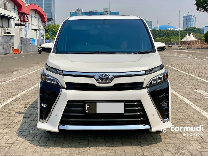 2019 Toyota Voxy Wagon