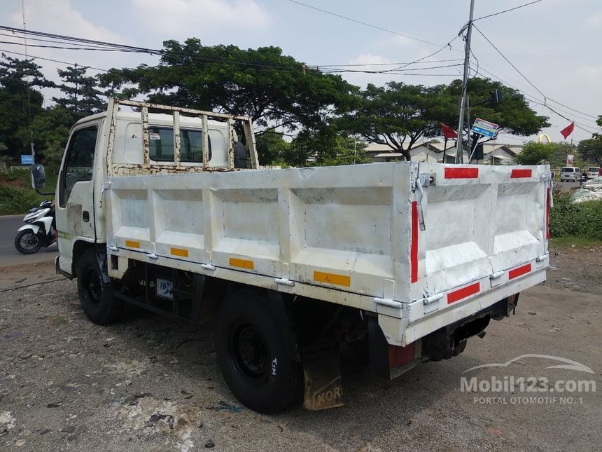 Jual Mobil Isuzu Pickup 2009 GD 3 WAY 2.5 di Jawa Barat Manual Pick-up