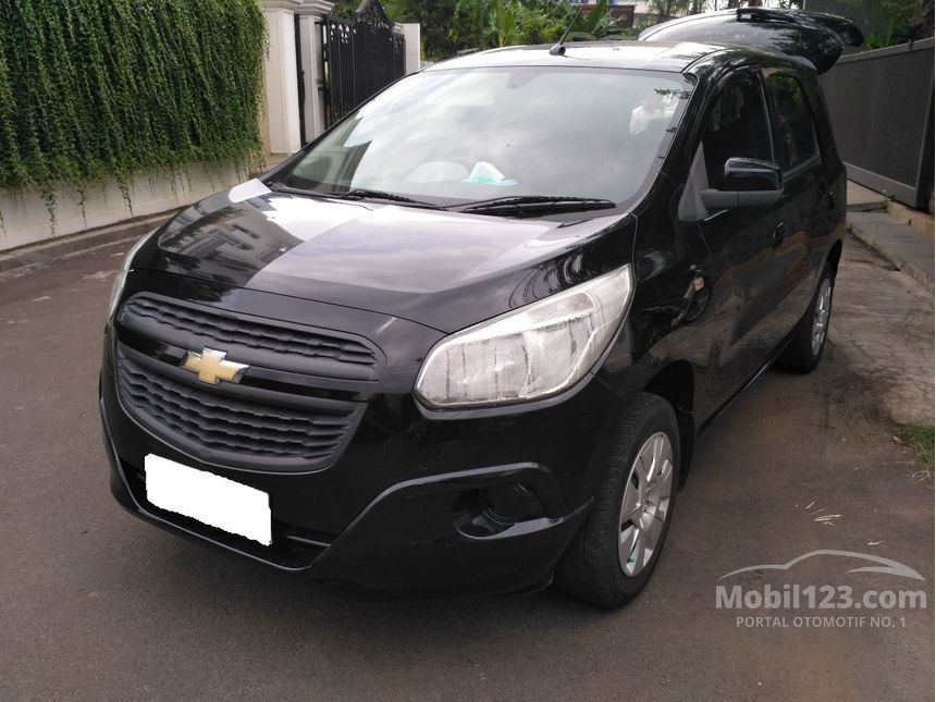 Jual Mobil Chevrolet Spin 2013 LS 1.2 di DKI Jakarta 