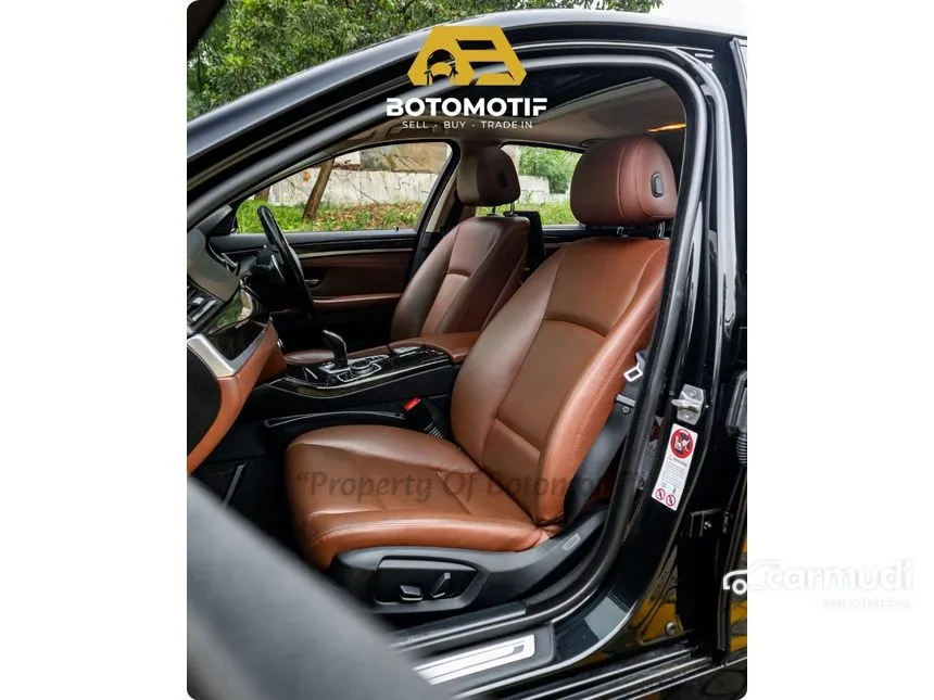 2015 BMW 528i Luxury Sedan