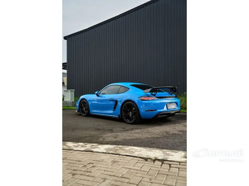 2023 Porsche 718 Cayman Coupe