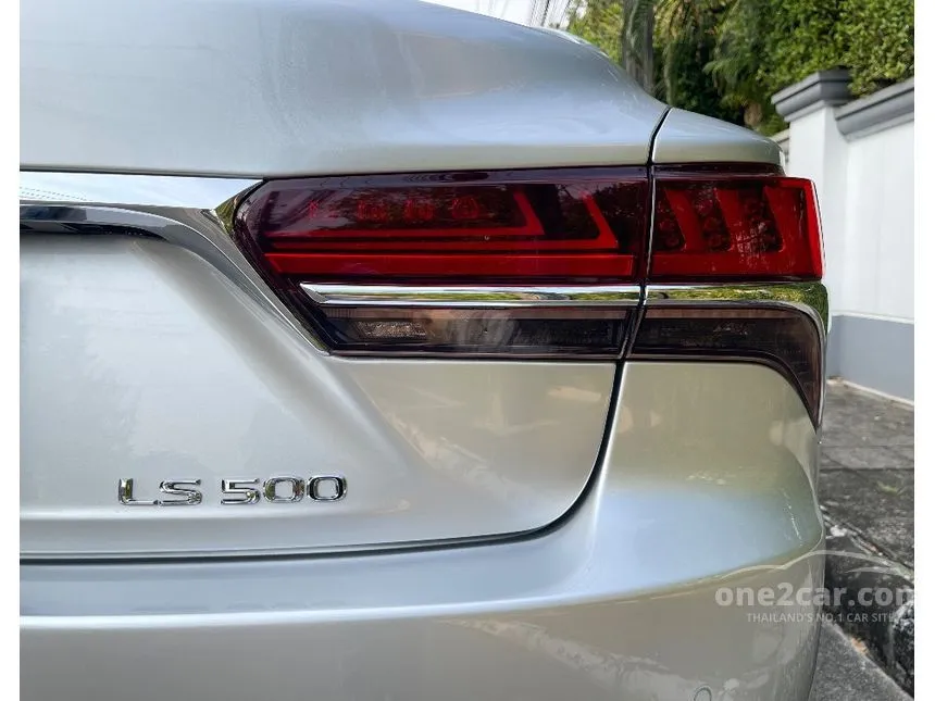 2018 Lexus LS500 Executive Sedan
