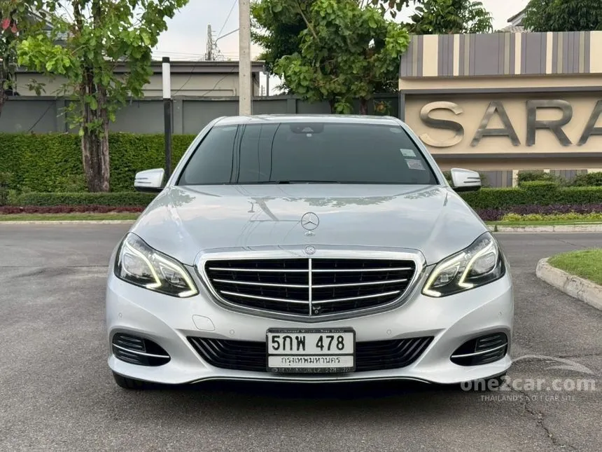 2016 Mercedes-Benz E300 Blue TEC Hybrid Sedan