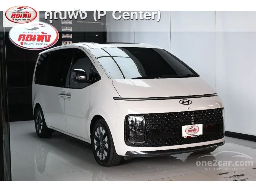 2023 Hyundai Staria Premium Van
