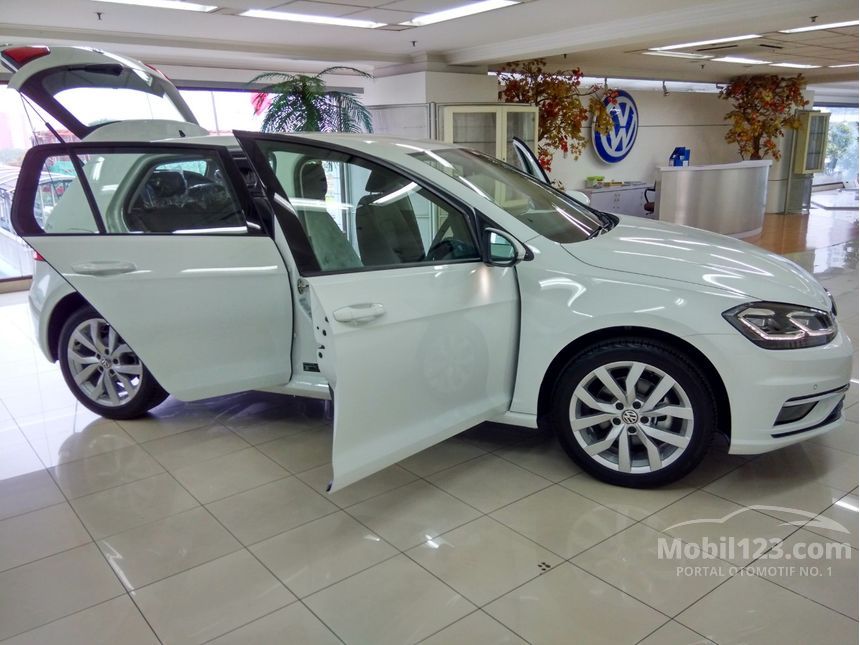 Jual Mobil Volkswagen Golf 2018 TSI 1.4 di DKI Jakarta 