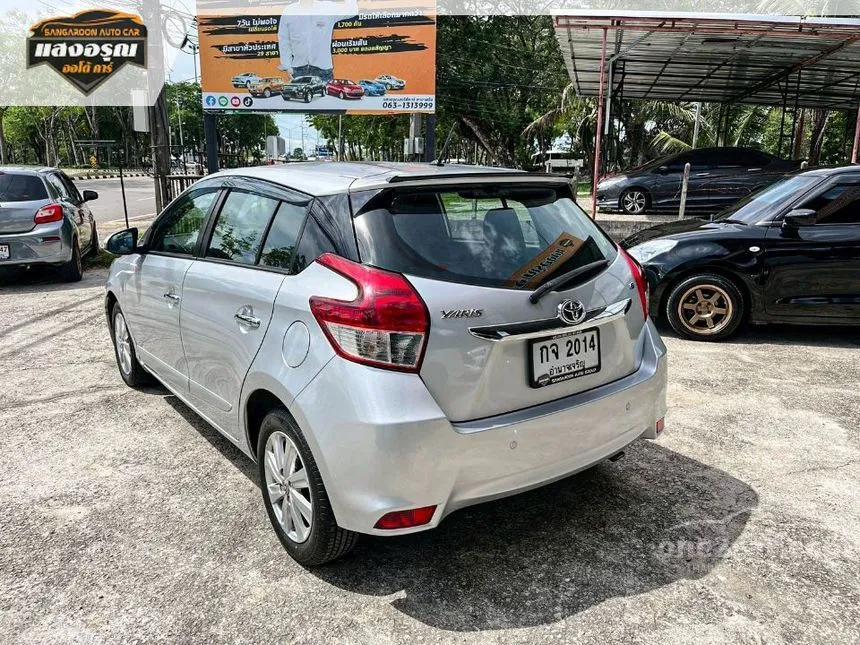 2014 Toyota YARIS G Hatchback