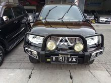 Mitsubishi Pajero dakkar 4x4 at 2012 hitam