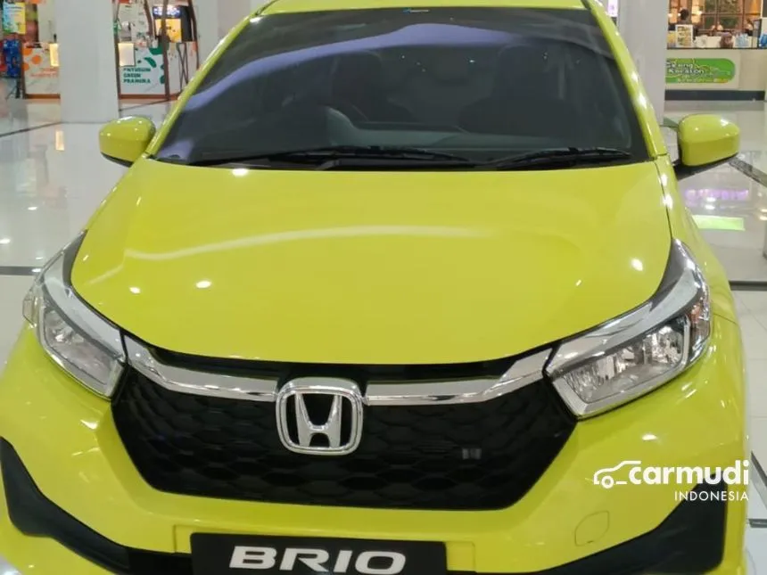 Jual Mobil Honda Brio 2024 E Satya 1.2 di DKI Jakarta Automatic Hatchback Kuning Rp 157.900.000