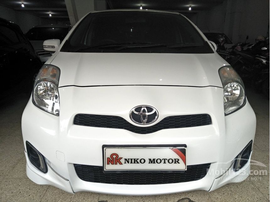 Jual Mobil  Toyota Yaris  2013  E 1 5 di Jawa Barat Automatic 