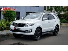 2015 Toyota Fortuner 2.5 G SUV Toyota Grand Fortuner VNT Diesel AT Facelift Black Dashboard (Last Edition) NIK 2015 White On Beige
