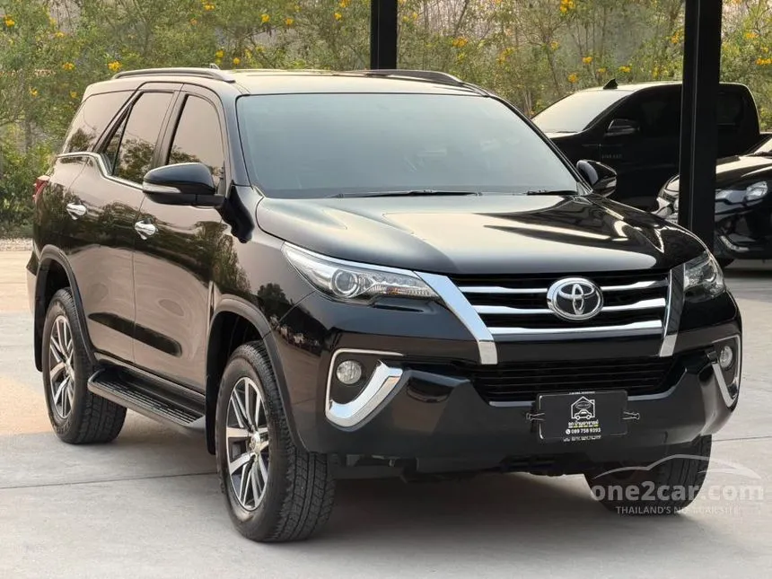 2018 Toyota FORTUNER V SUV