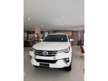 Toyota Fortuner 2.4 VRZ hargaa miringggg