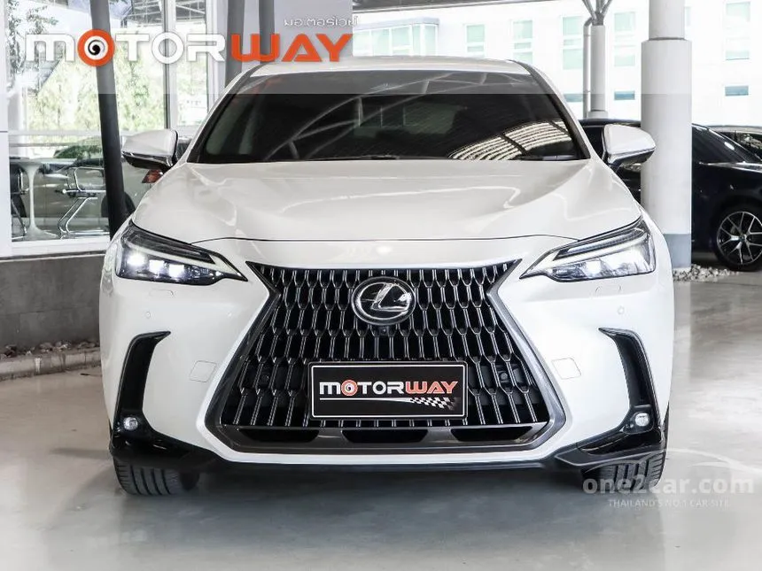 2023 Lexus NX450h+ Premium SUV