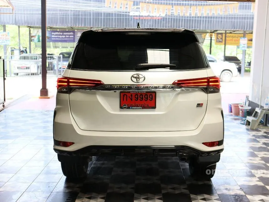 2019 Toyota Fortuner V SUV