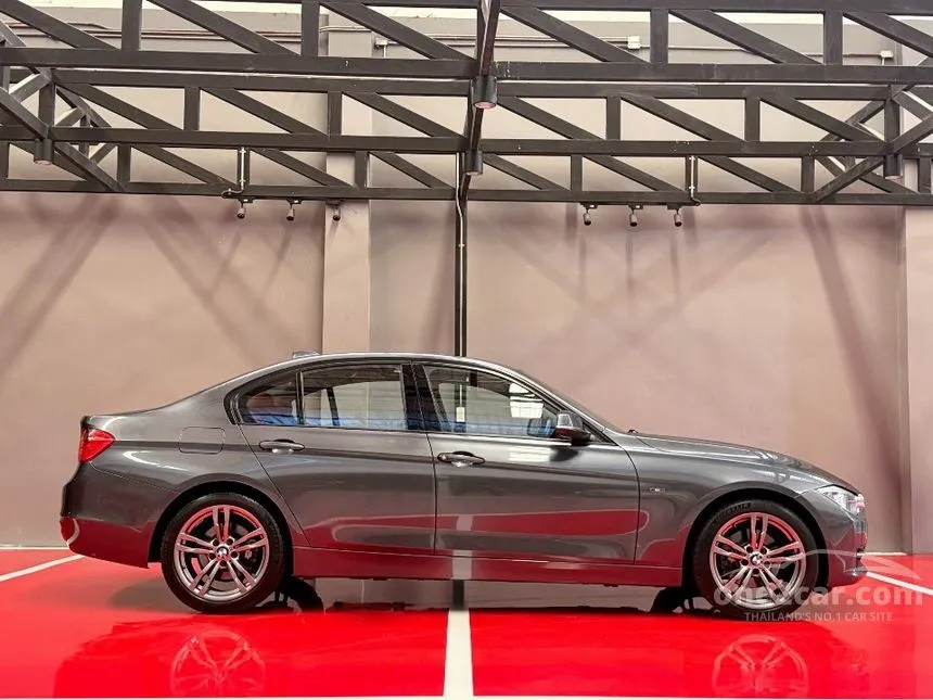 2015 BMW 320d Sport Sedan