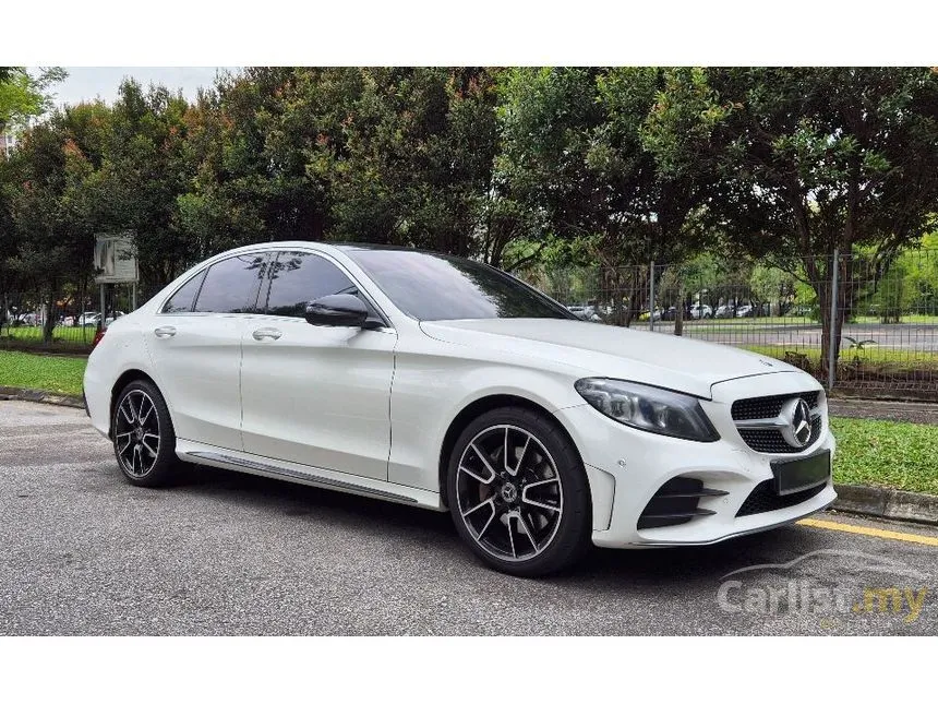 2019 Mercedes-Benz C300 AMG Line Sedan