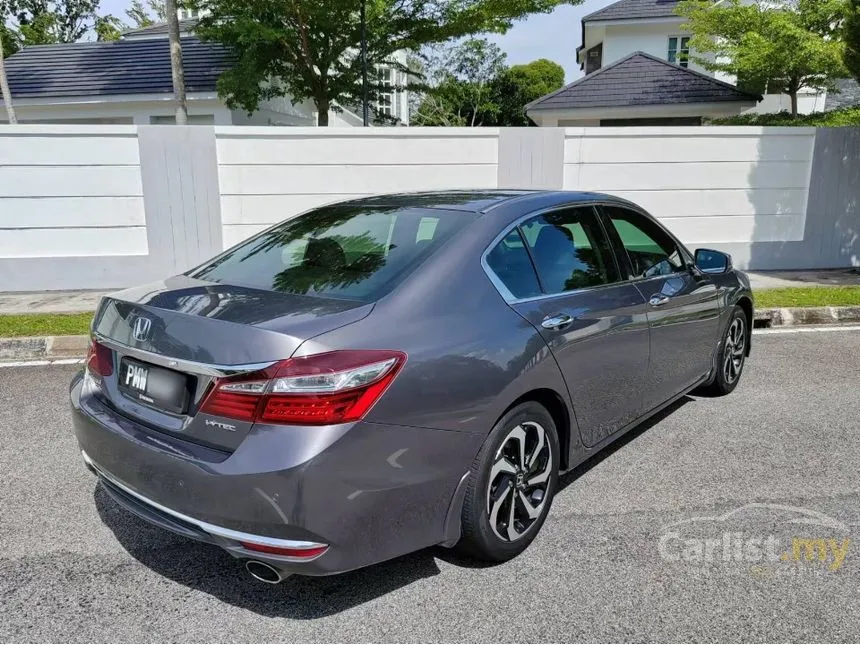 2017 Honda Accord i-VTEC VTi-L Sedan