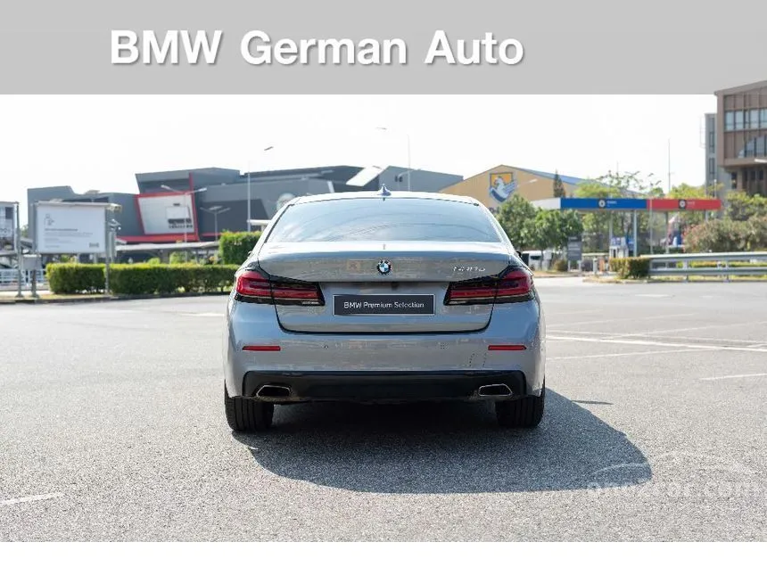 2022 BMW 530e Elite Sedan