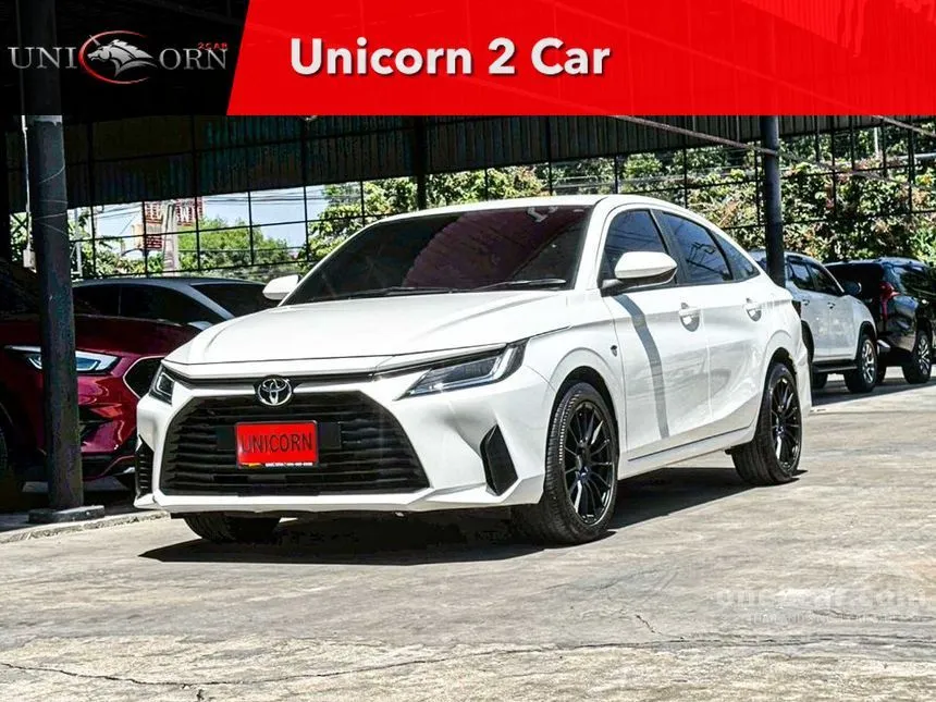 2025 Toyota Yaris Ativ Sport Sedan