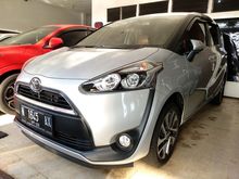 2017 Toyota Sienta 1.5 V MT terawat istimewa dijual di malang