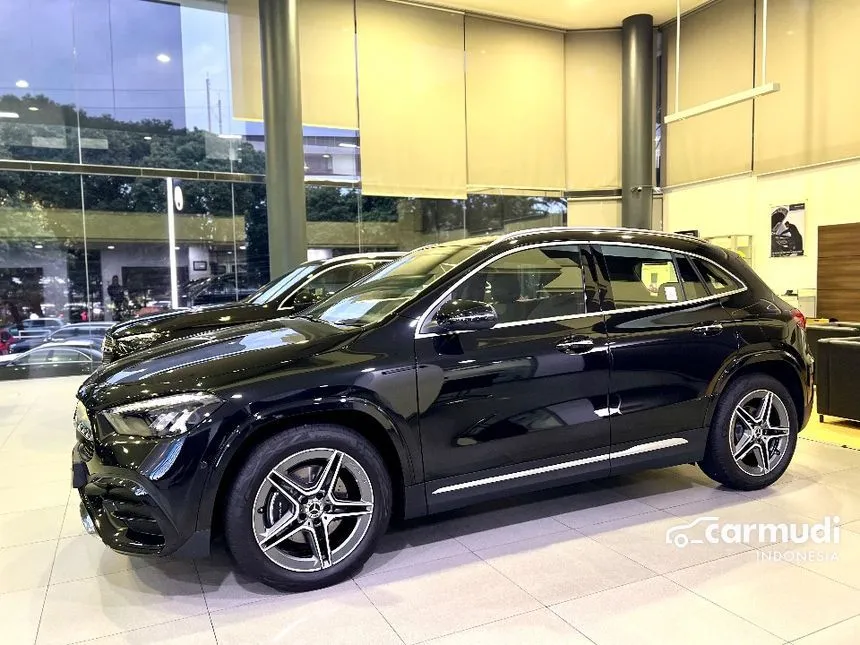 2024 Mercedes-Benz GLA200 AMG Line SUV