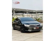 2015 Toyota Camry 2.5 V Sedan