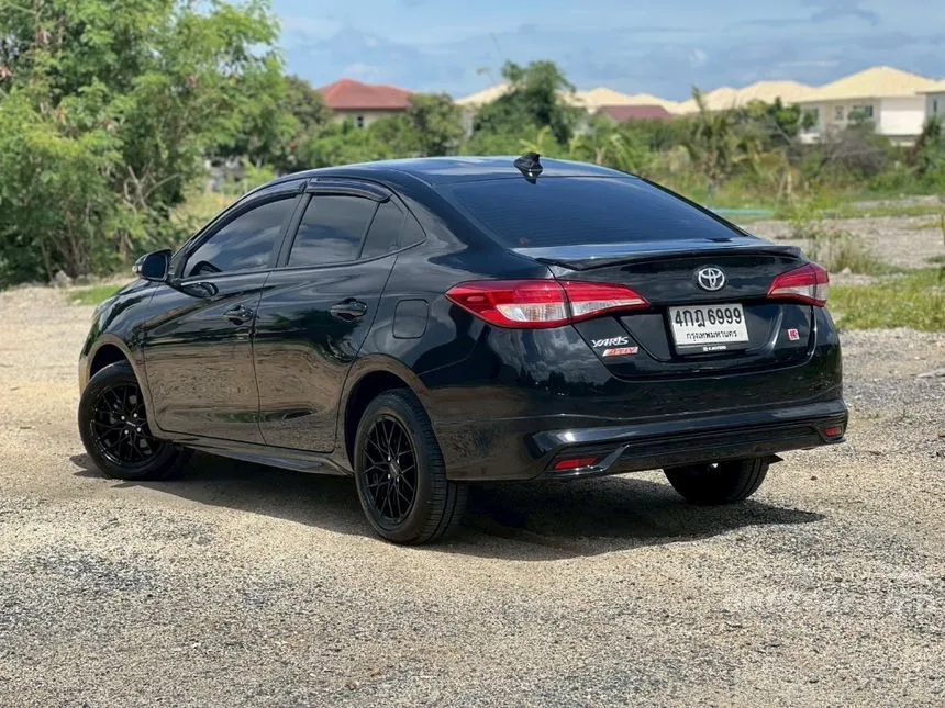 2021 Toyota Yaris Ativ Sport Sedan