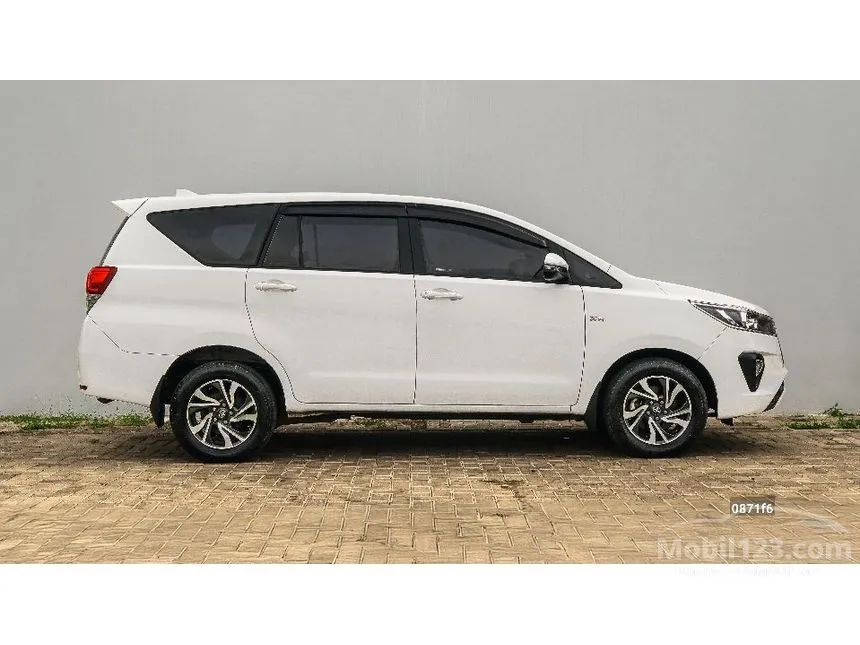 2021 Toyota Kijang Innova G MPV