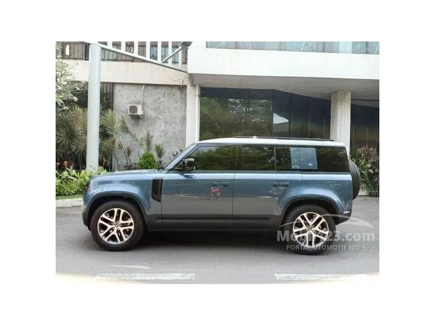 Jual Mobil Land Rover Defender 2020 110 P300 SE 2.0 di DKI Jakarta ...