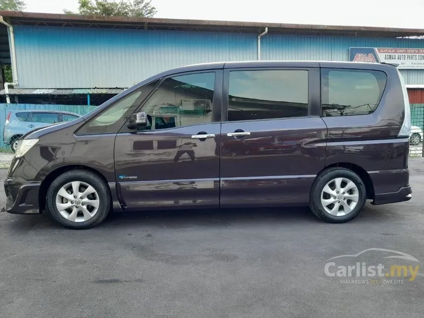 2013 Nissan Serena S-Hybrid High-Way Star MPV