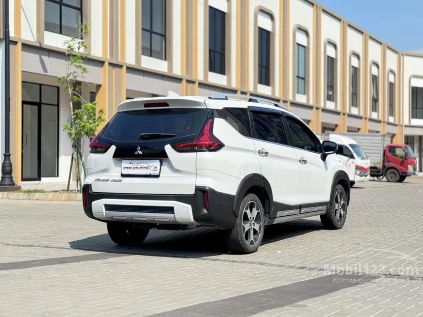 2021 Mitsubishi Xpander Cross Premium MPV