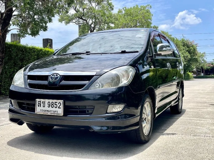 2005 Toyota INNOVA V Wagon