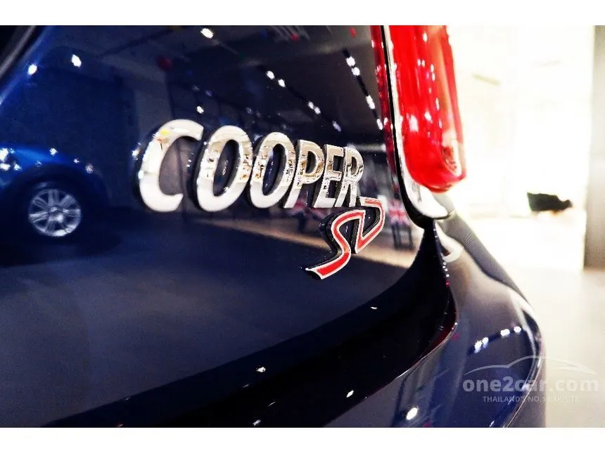 2016 Mini Cooper SD Hatchback