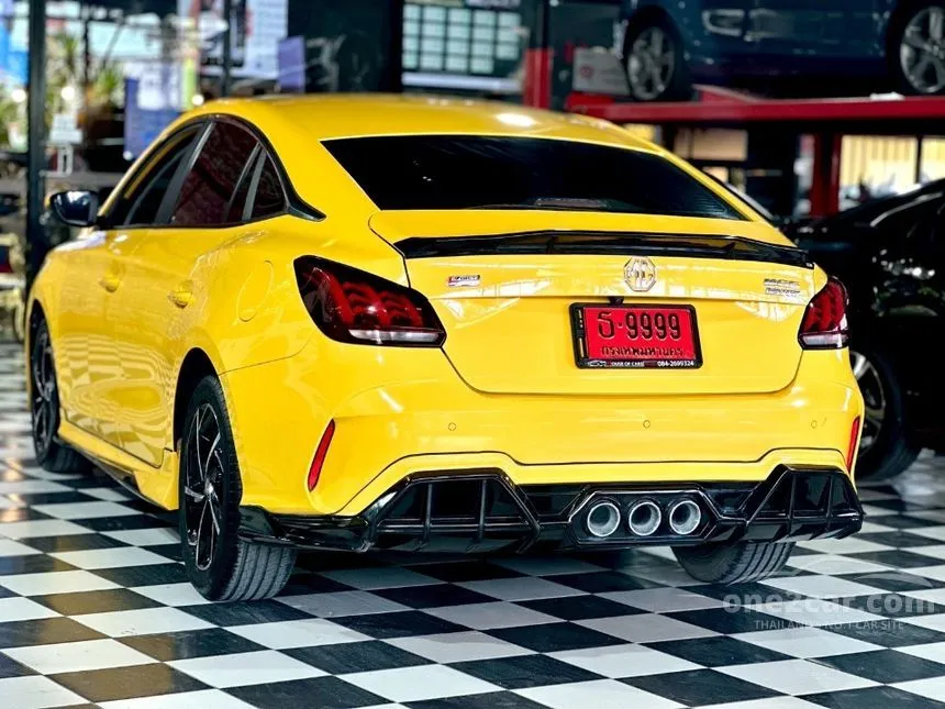 2022 MG MG5 X Sedan